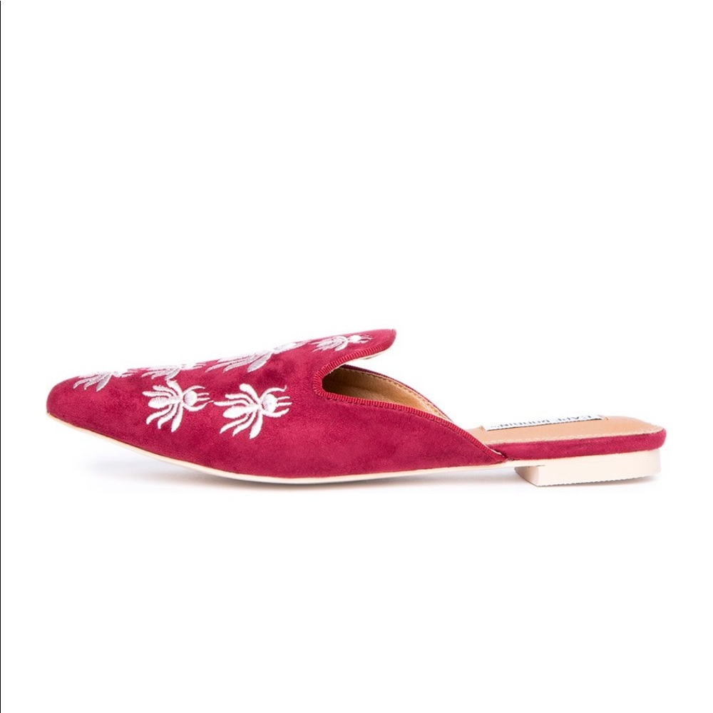 Cape Robin Wine Embroidered Suede Burlesque Western Lounge Mules 8.5 NWOT - Picture 6 of 10